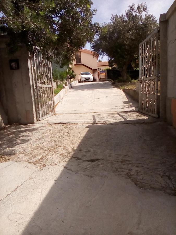 منزل الضيف ألغيرو  في Casa Di Agnese المظهر الخارجي الصورة
